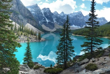 湖州南浔区2小额贷款公司助力解决资金难题